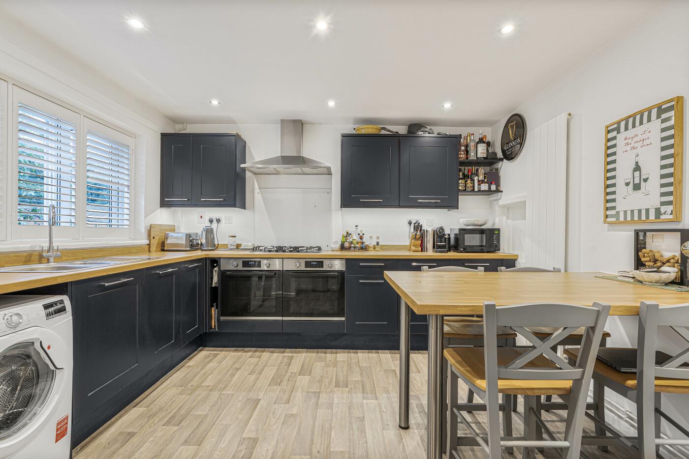 Gainsborough Crescent, Henley-On-Thames